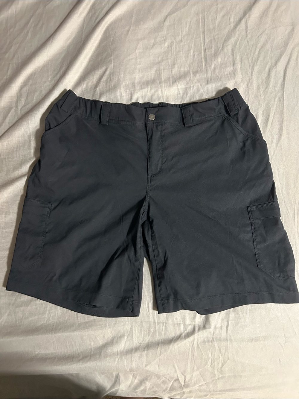 Duluth Trading Co Black Women's Cargo Shorts Size 18W